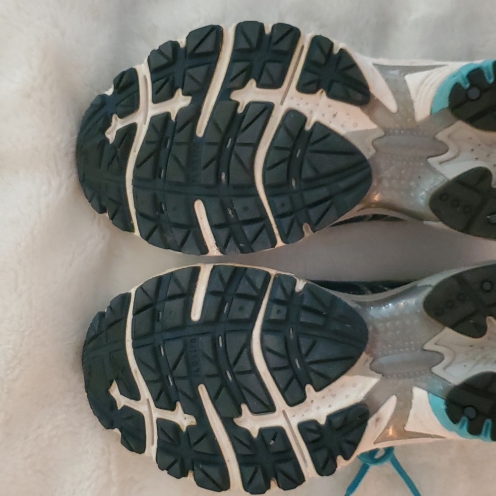Brooks Running Shoes Sz 6 Euro 36.5 - Picture 7 of 12